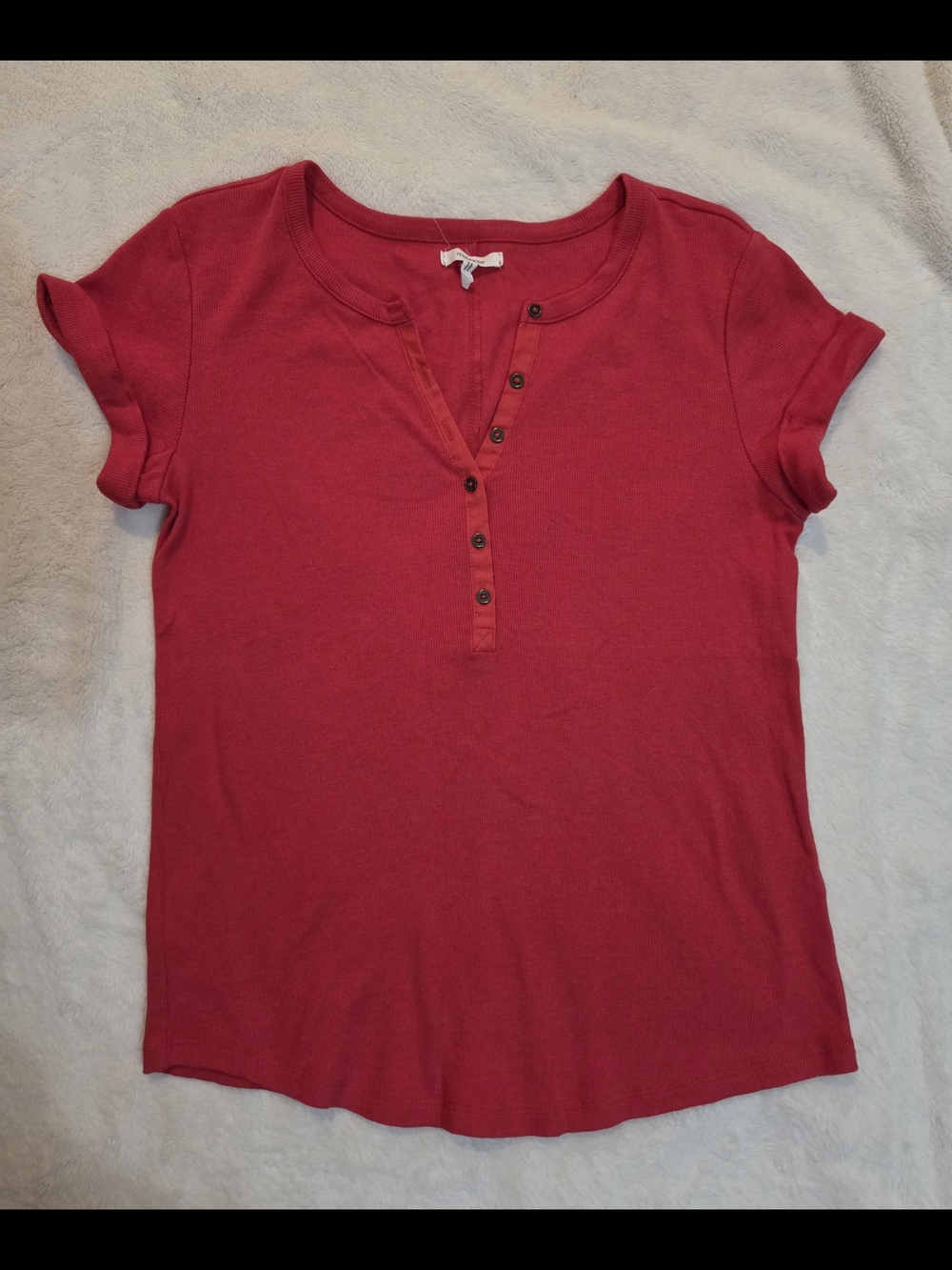 Maurices Short Sleeve Henley Top in Red